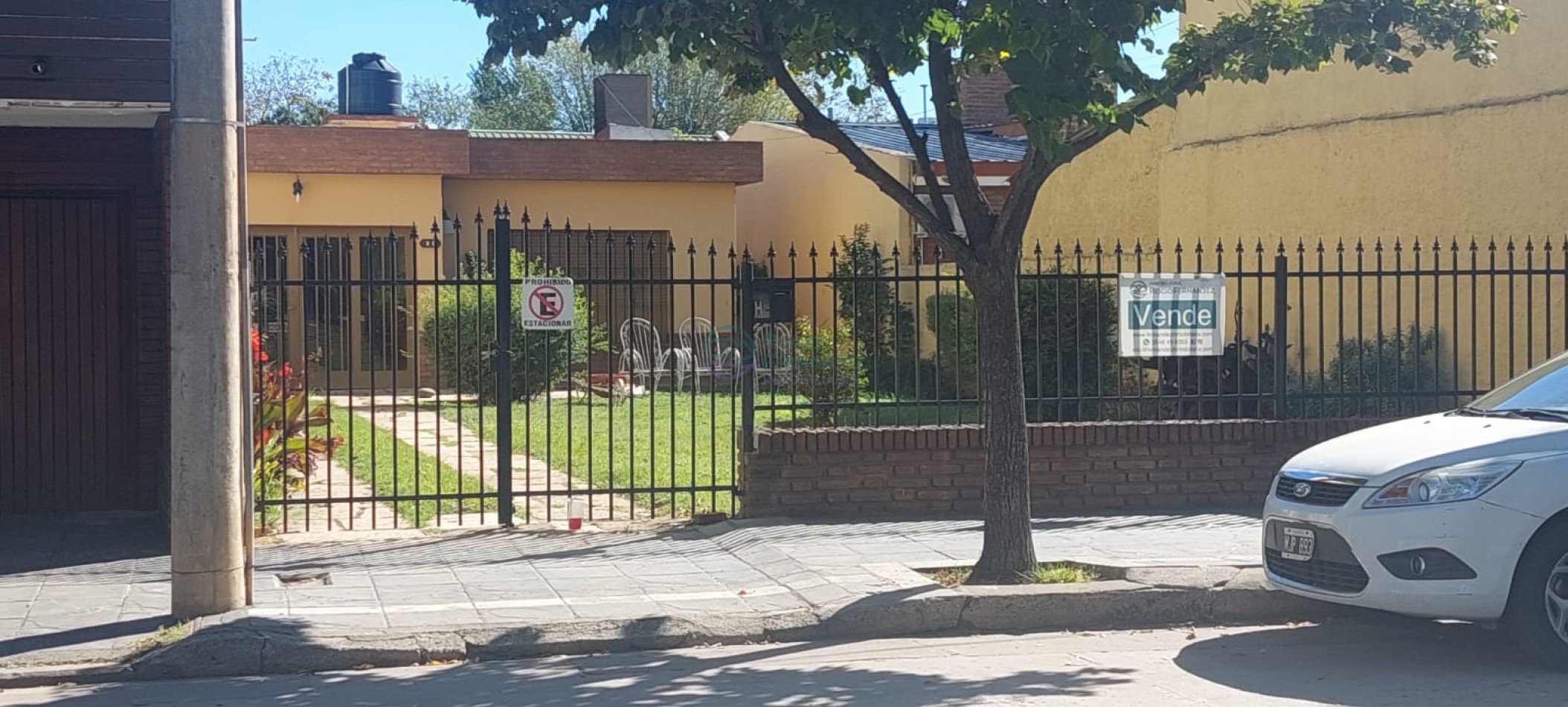 CASA EN VENTA CENTRO DE SANTA ROSA DE CALAMUCHITA- IDEAL PROYECTO COMERCIAL