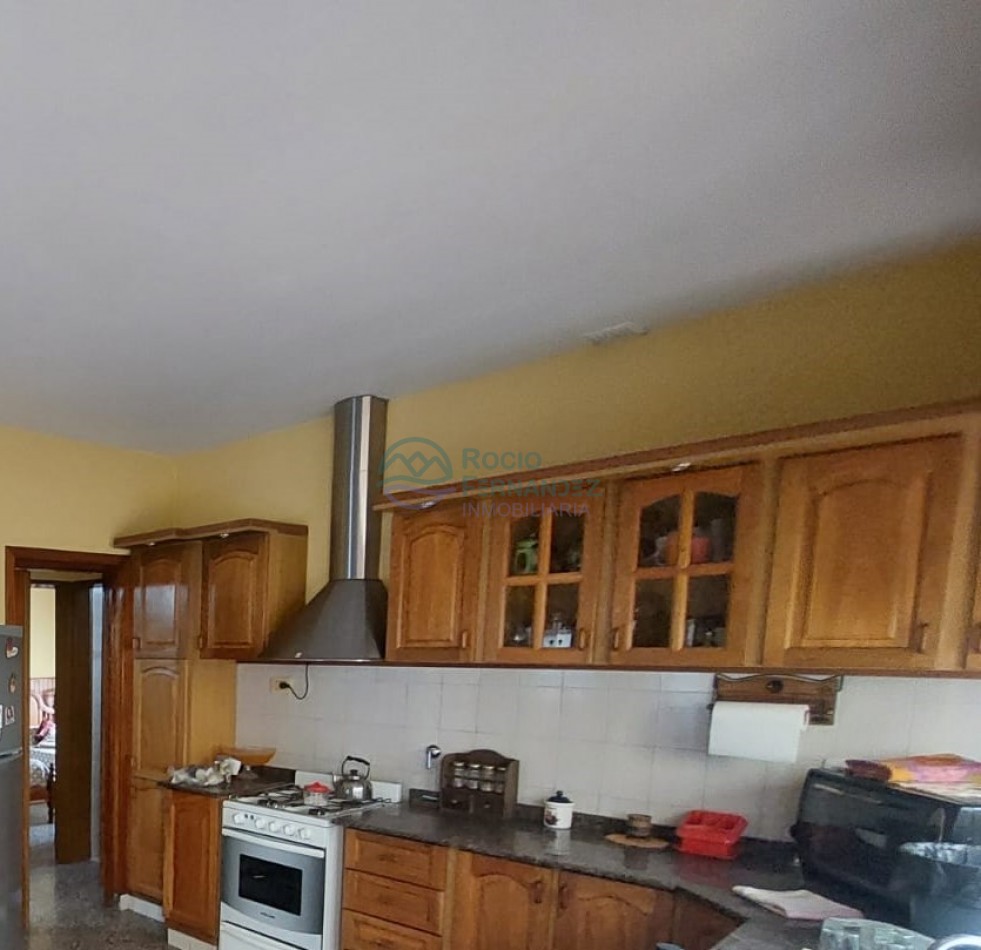 CASA EN VENTA CENTRO DE SANTA ROSA DE CALAMUCHITA- IDEAL PROYECTO COMERCIAL