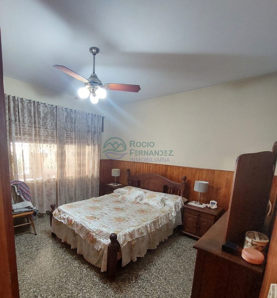 CASA EN VENTA CENTRO DE SANTA ROSA DE CALAMUCHITA- IDEAL PROYECTO COMERCIAL